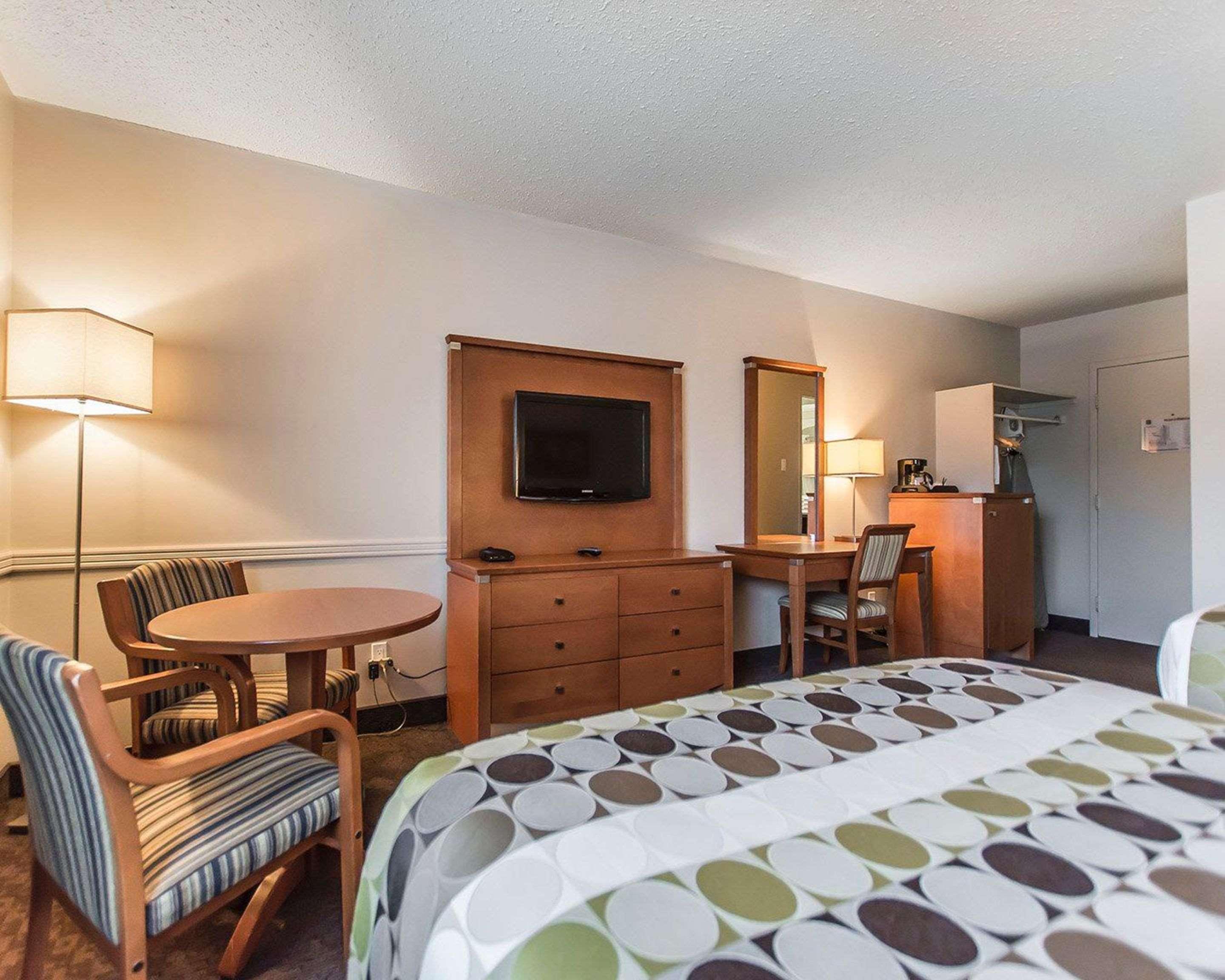 Quality Inn Rouyn-Noranda Eksteriør billede