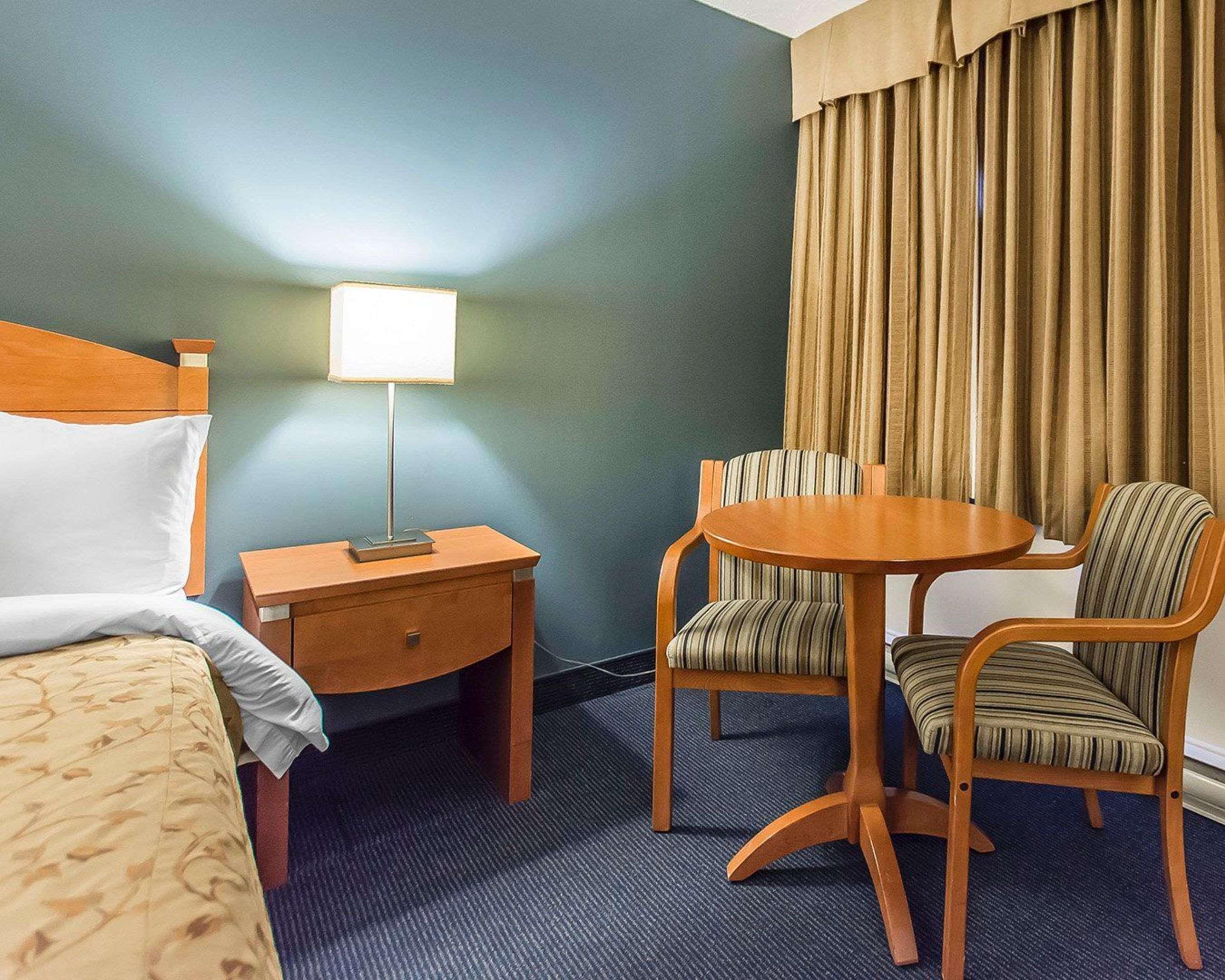Quality Inn Rouyn-Noranda Eksteriør billede